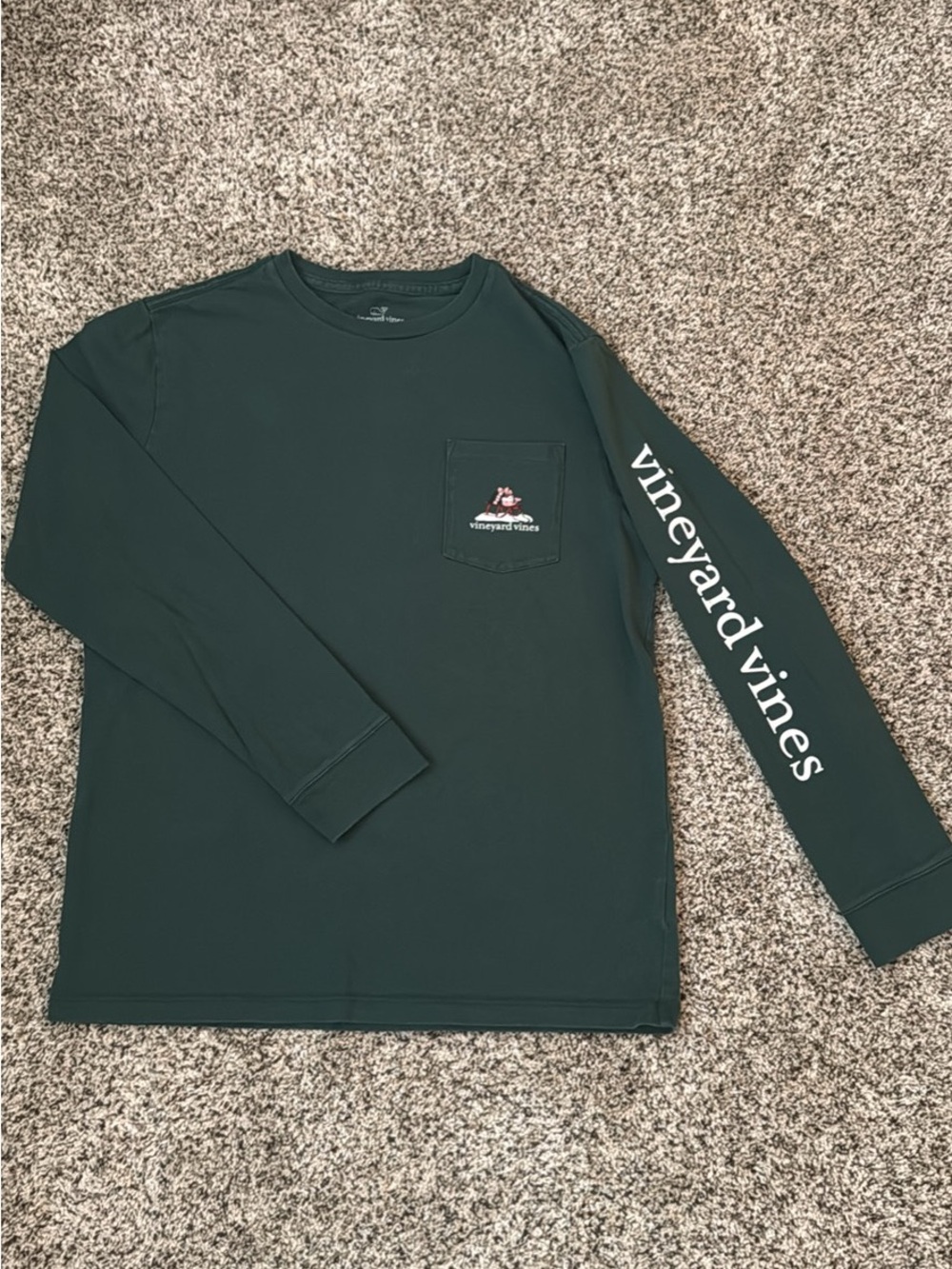Vineyard Vines long sleeve t shirt
